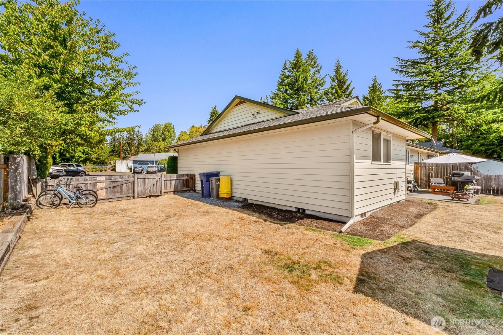 5502 73rd Street 1,2 Property Photo 6