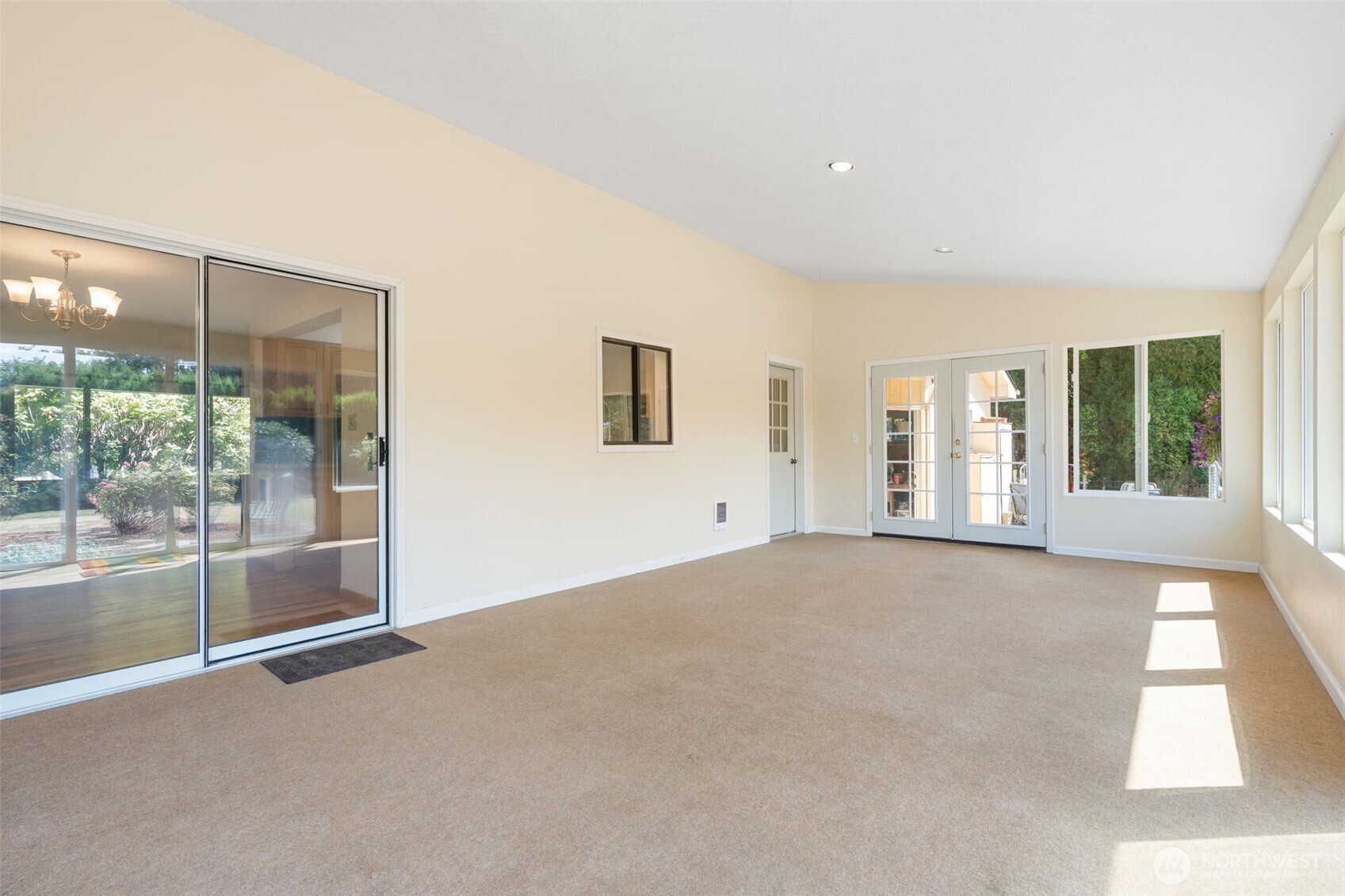 241 Buland Drive Property Photo 21