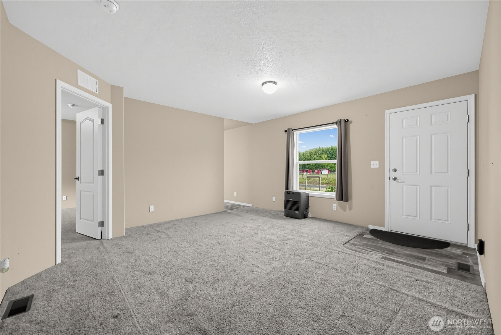 209 Waterloo Road Property Photo 5