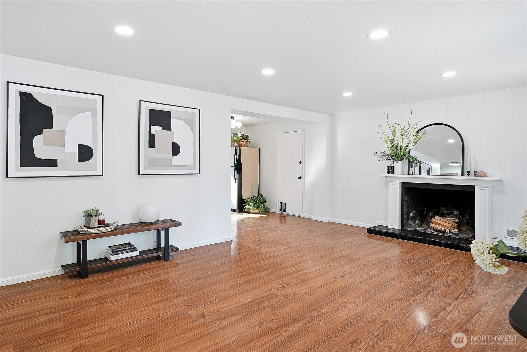 17211 5th Avenue Property Photo 2