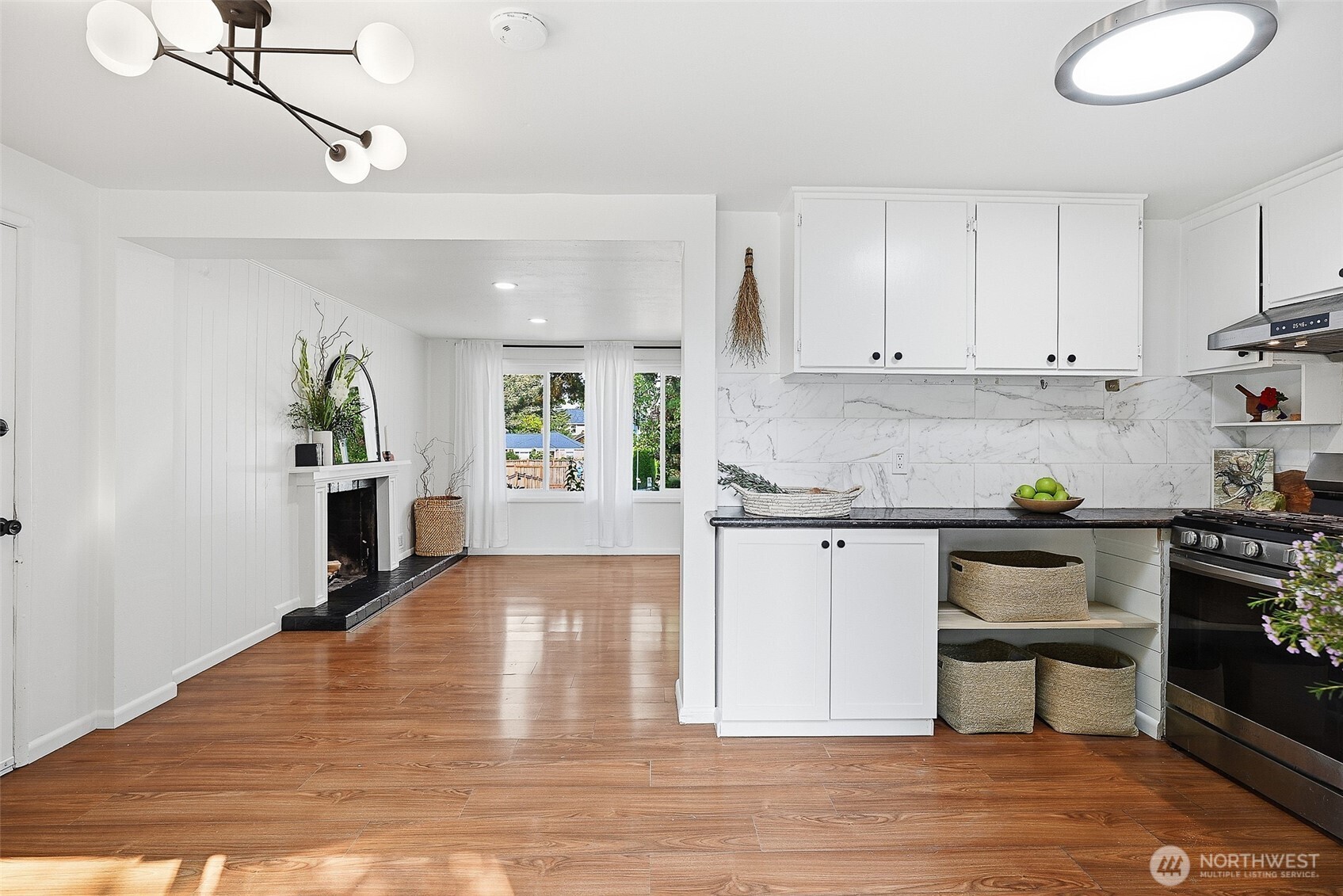 17211 5th Avenue Property Photo 7