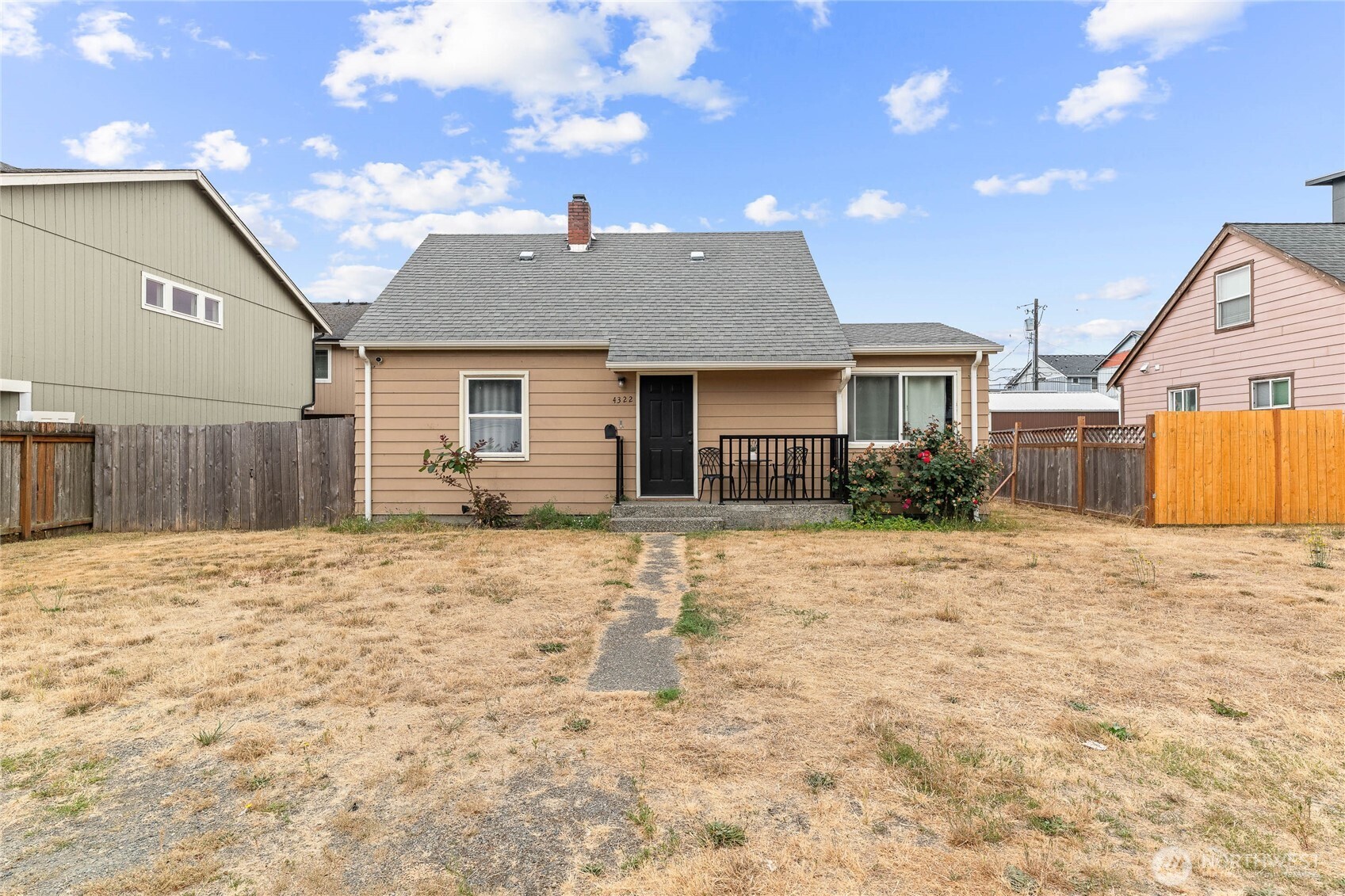 4322 S Lawrence Street Property Photo 1