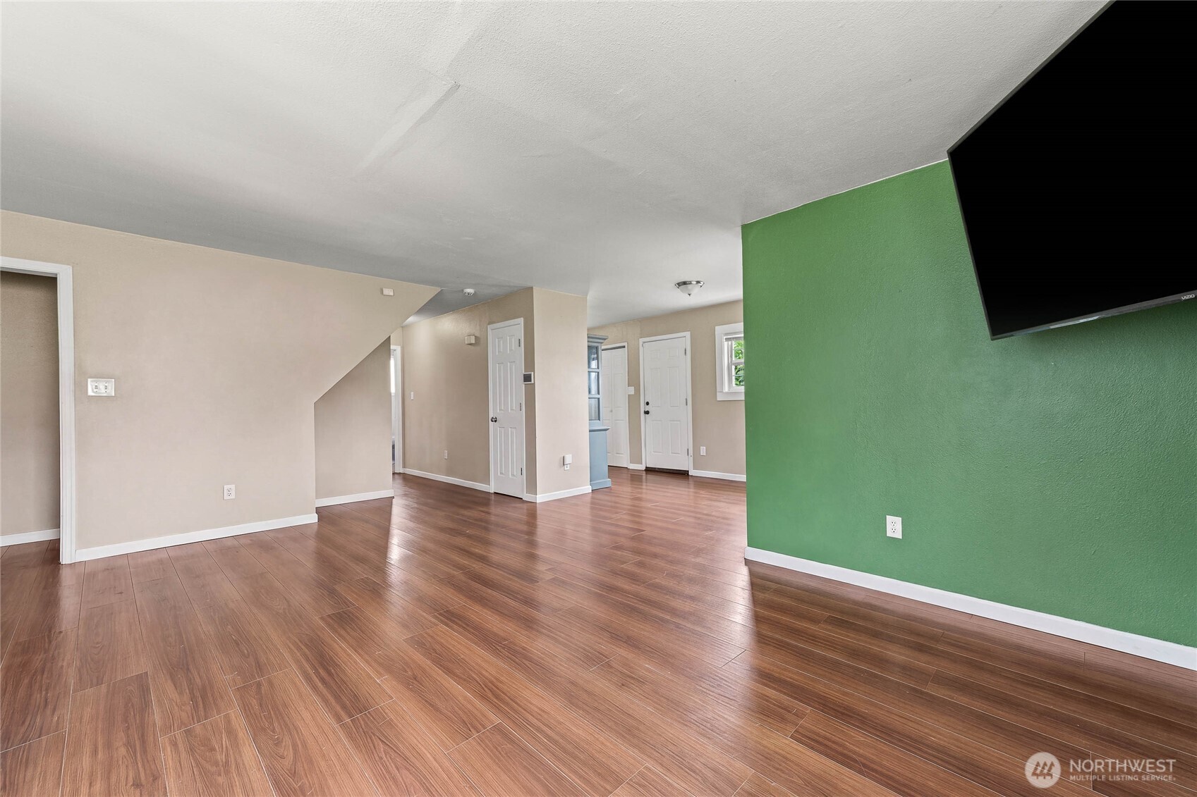 4322 S Lawrence Street Property Photo 4