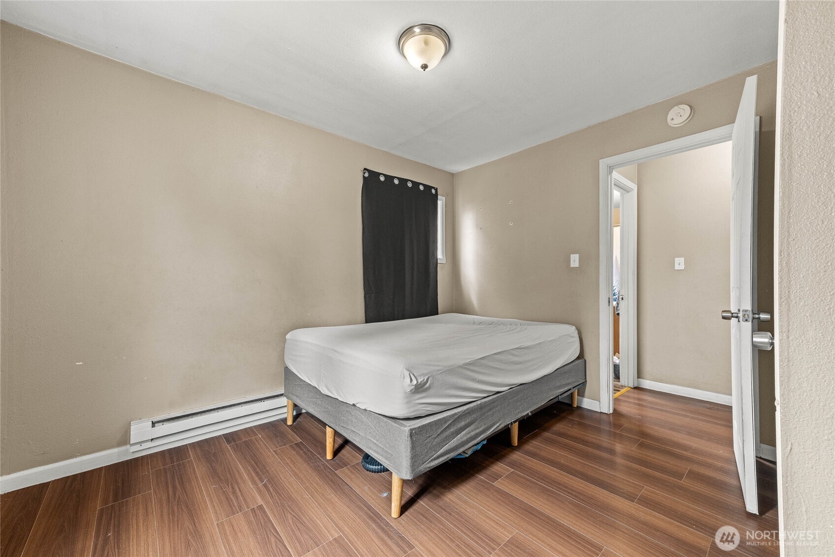 4322 S Lawrence Street Property Photo 10