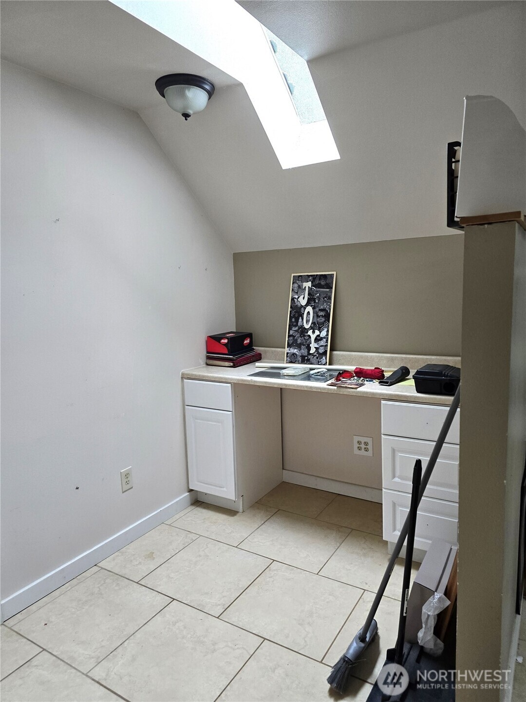 620 State Rt 101 Property Photo 25