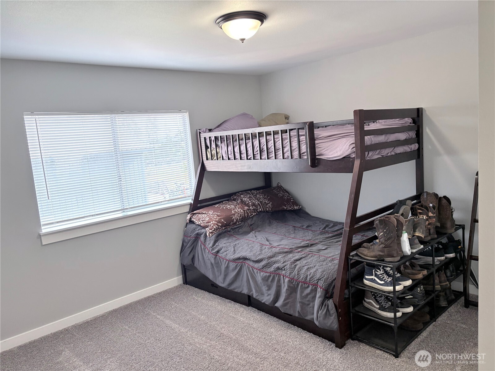320 E Lonesome Creek Road Property Photo 18