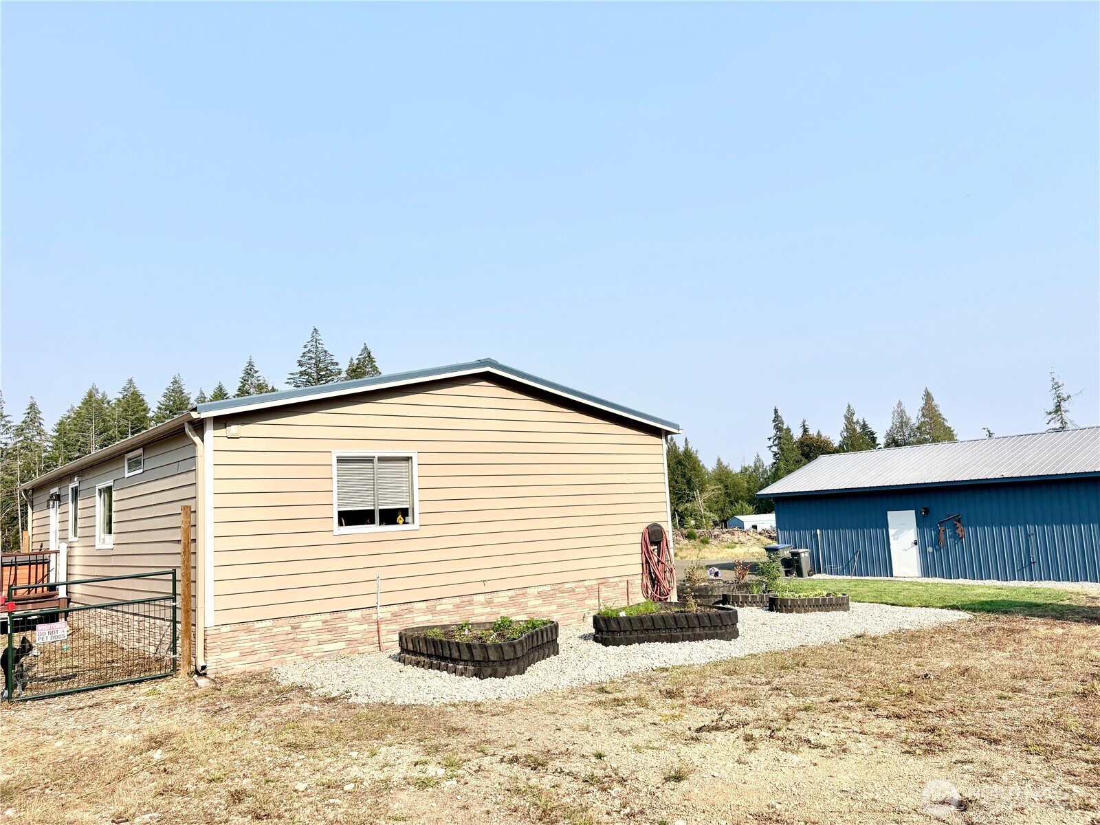 320 E Lonesome Creek Road Property Photo 19