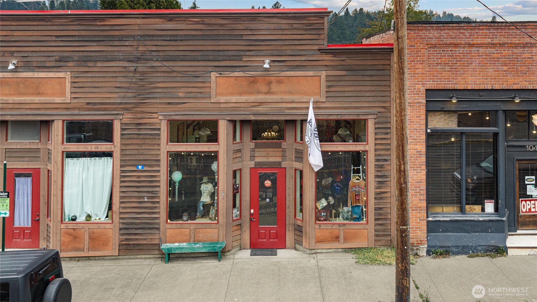 102 First Street Property Photo 5