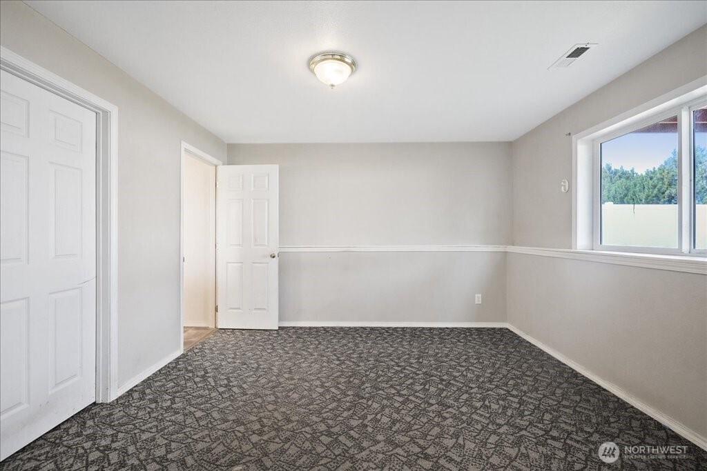 735 E Tara Lee Avenue Property Photo 21