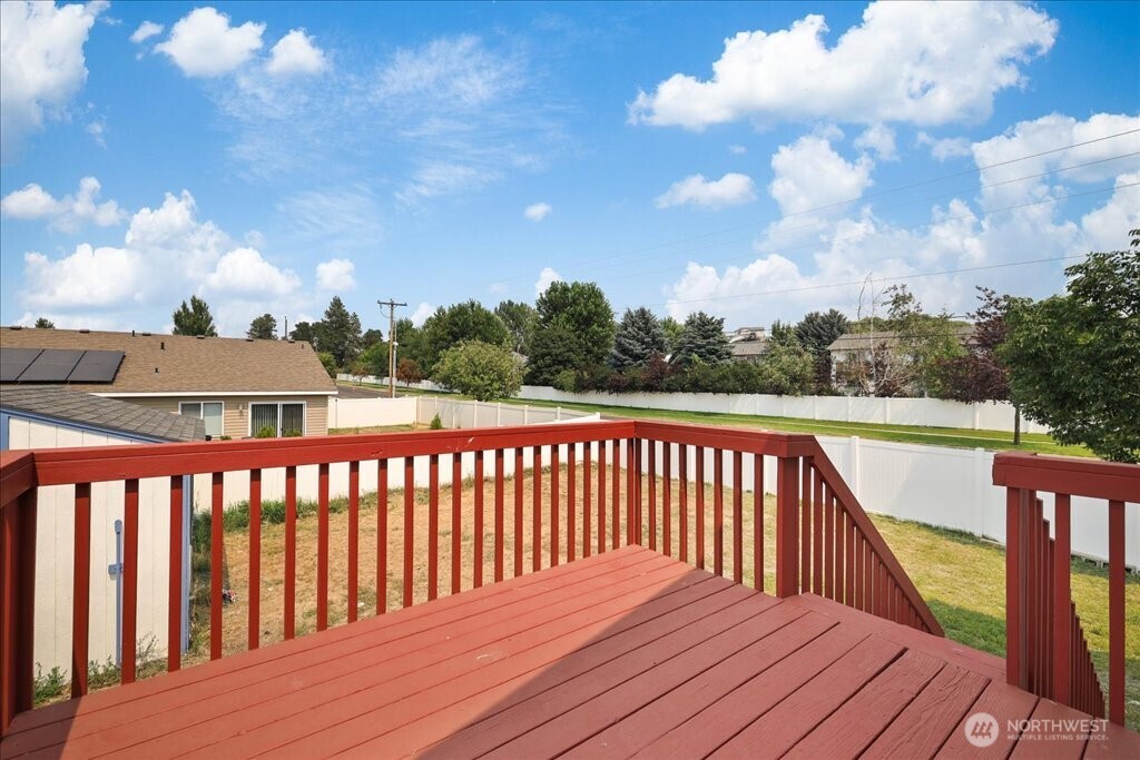 735 E Tara Lee Avenue Property Photo 27
