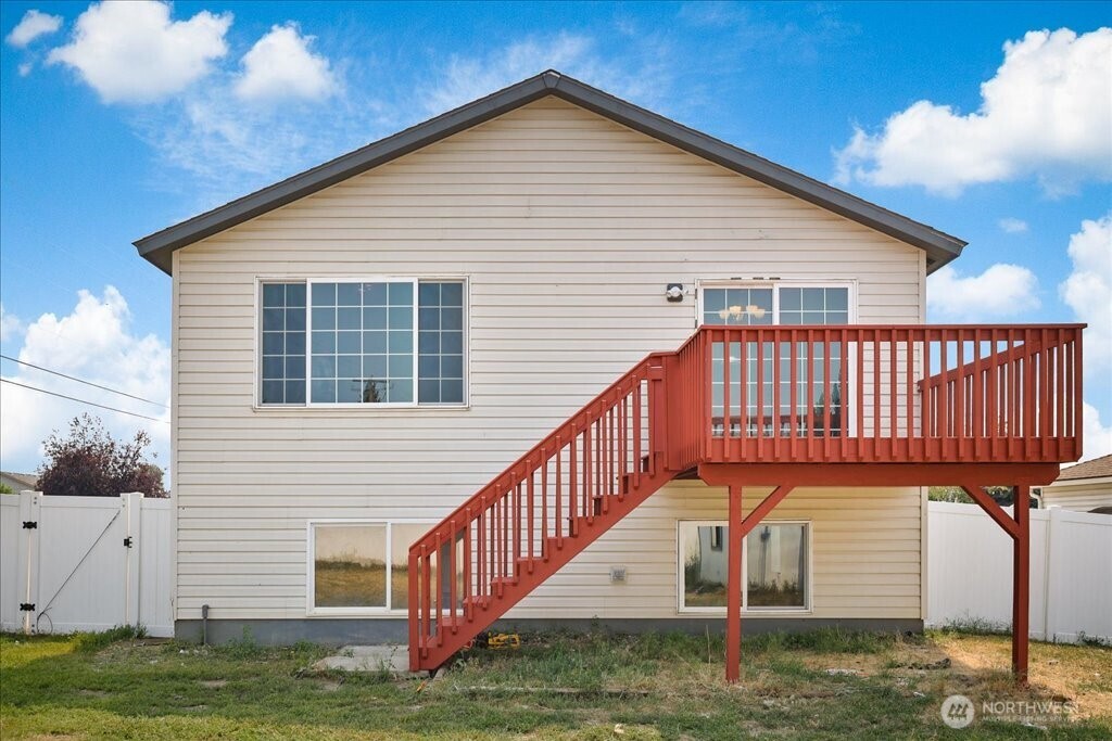 735 E Tara Lee Avenue Property Photo 28