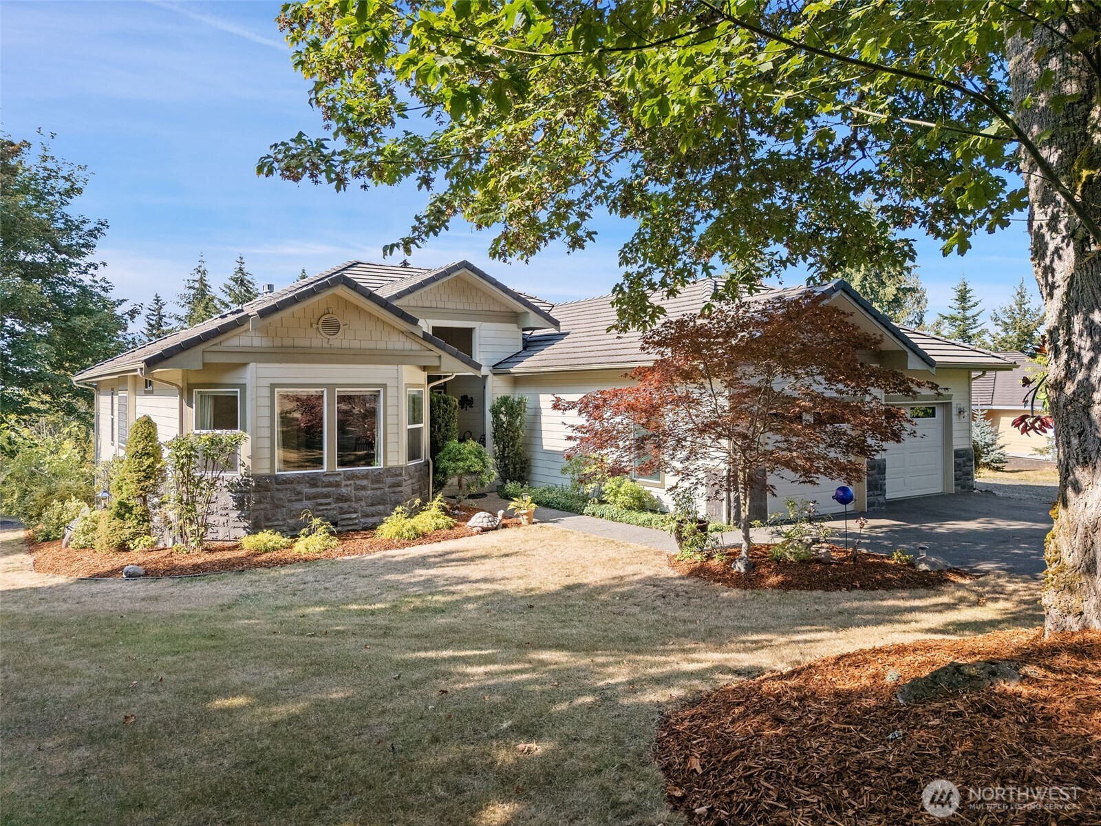 682 Fox Hollow Road Property Photo 1