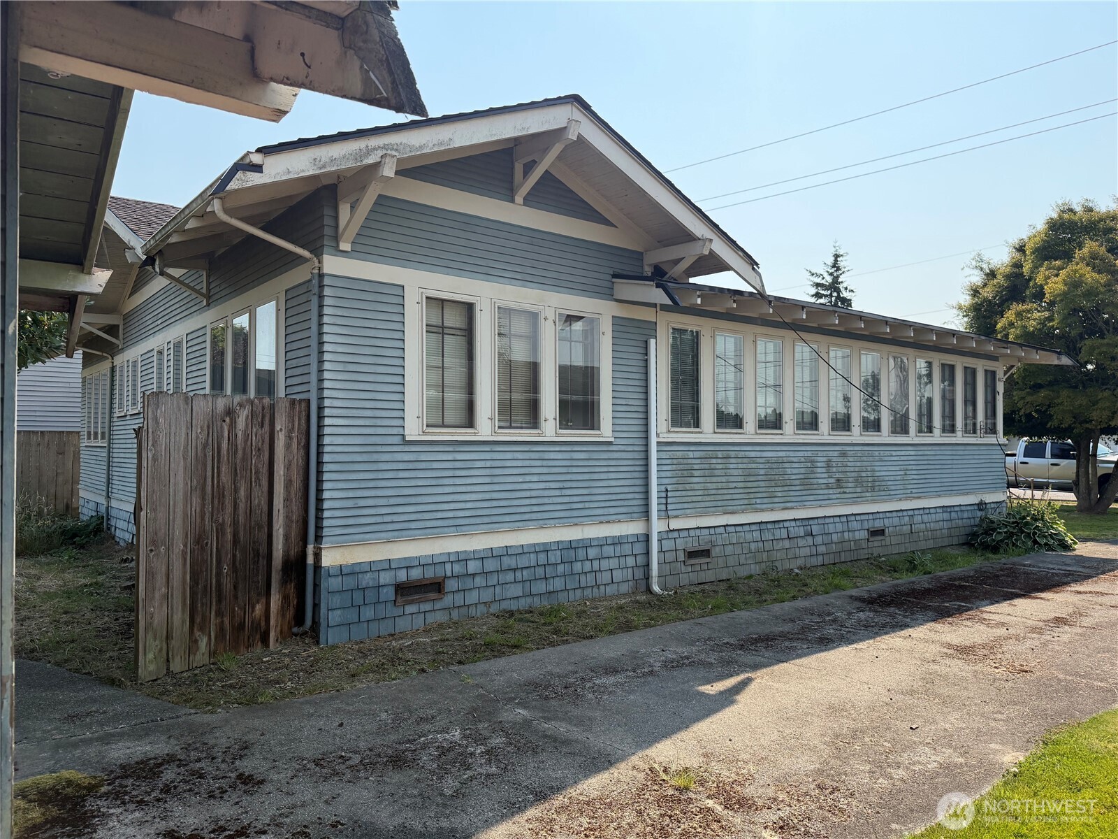 1814 Douglas Street Property Photo 3