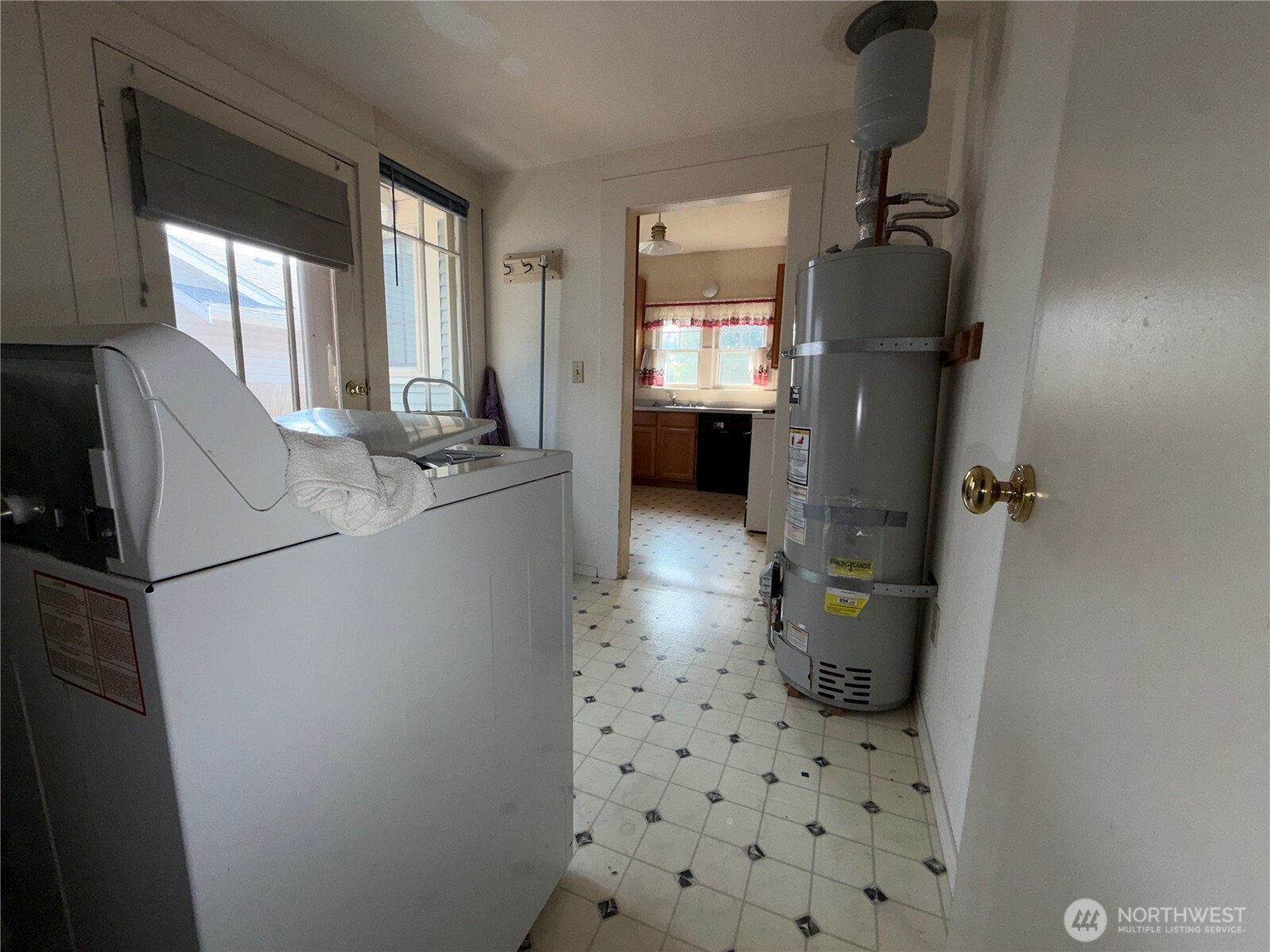 1814 Douglas Street Property Photo 17