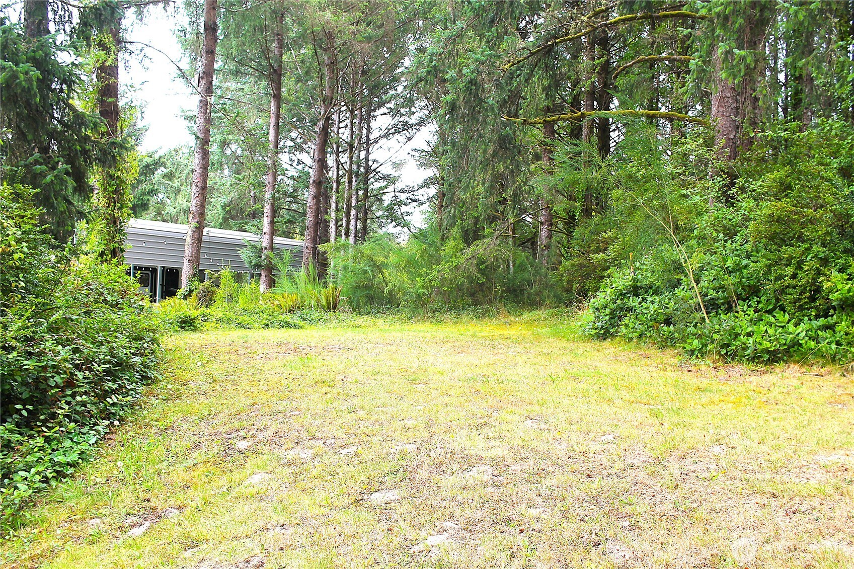 1875 State Route 105 Property Photo 27