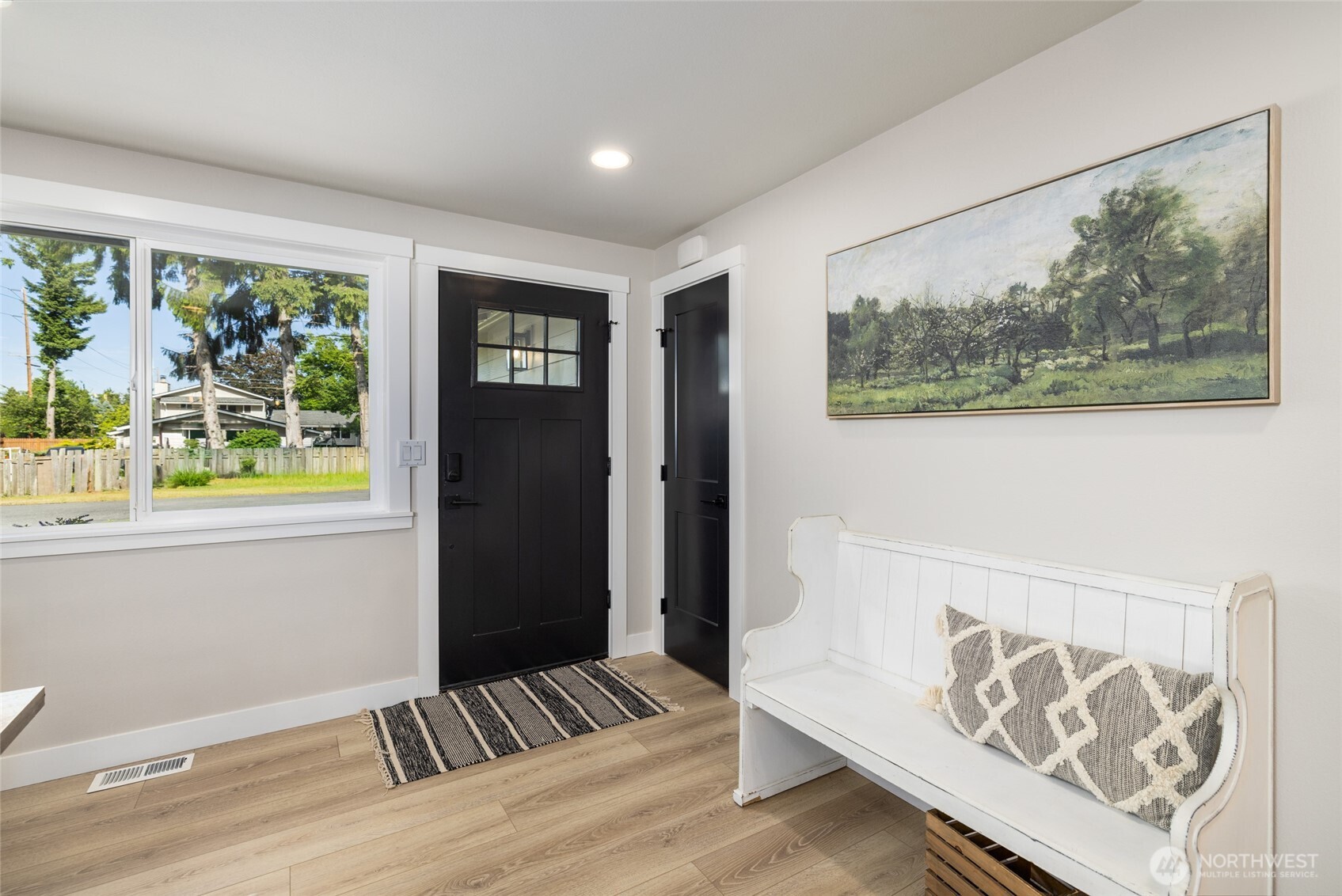 323 W King Tut Road Property Photo 14