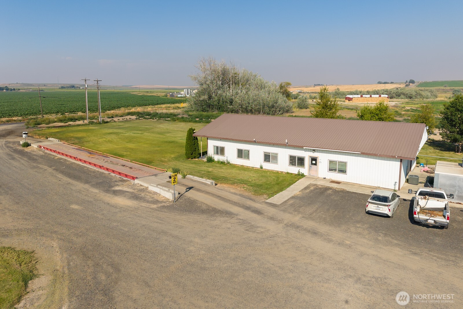20687 1 Road Property Photo 6