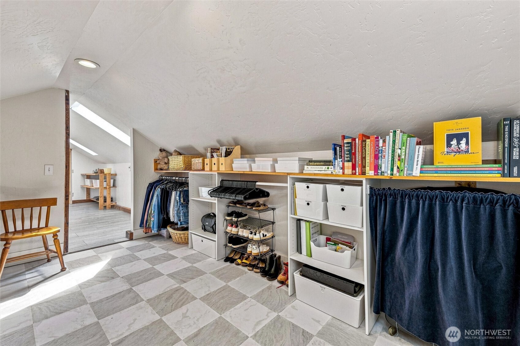 7223 Nims Place Property Photo 23