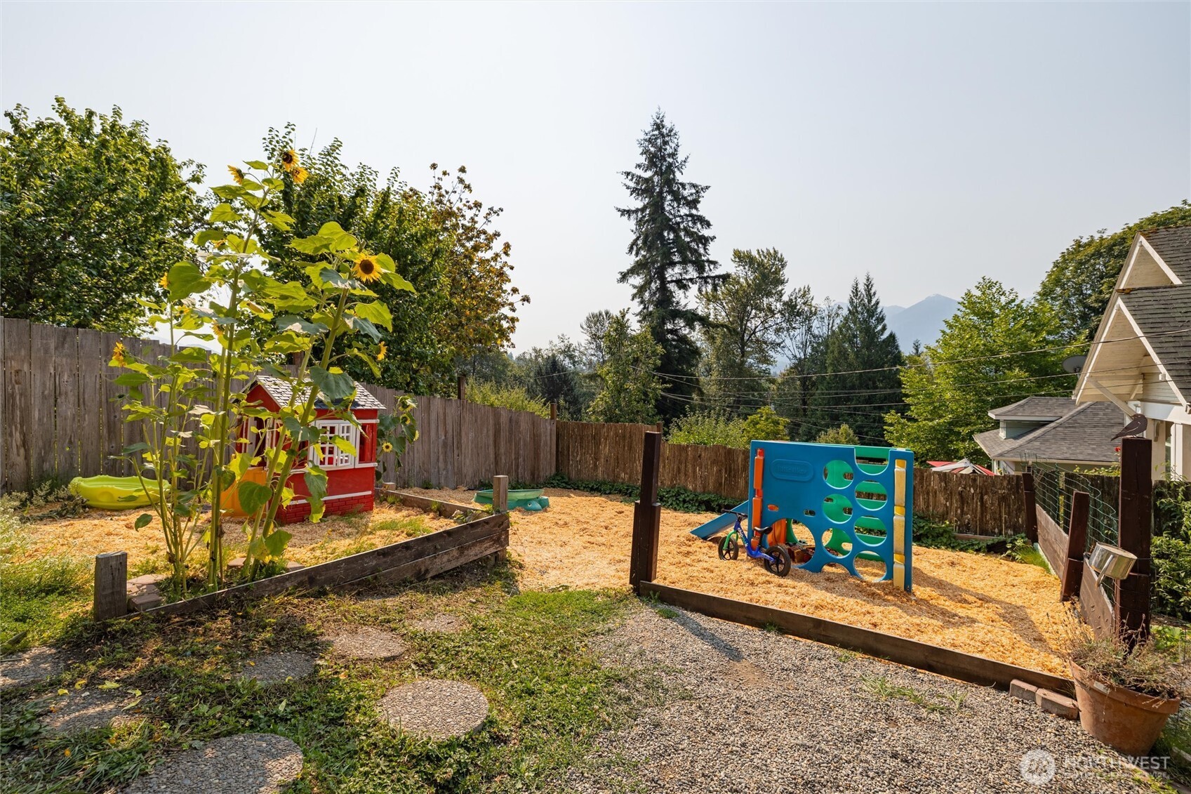 7223 Nims Place Property Photo 36
