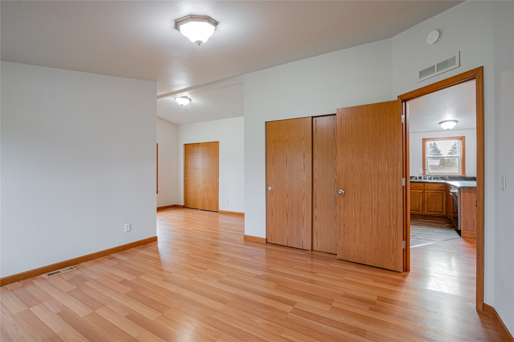 18231 Doris Lane Property Photo 9