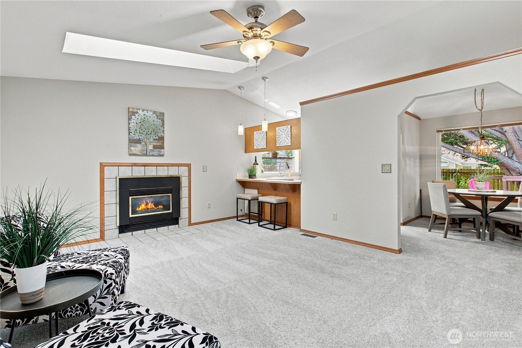 1217 E Street Property Photo 10