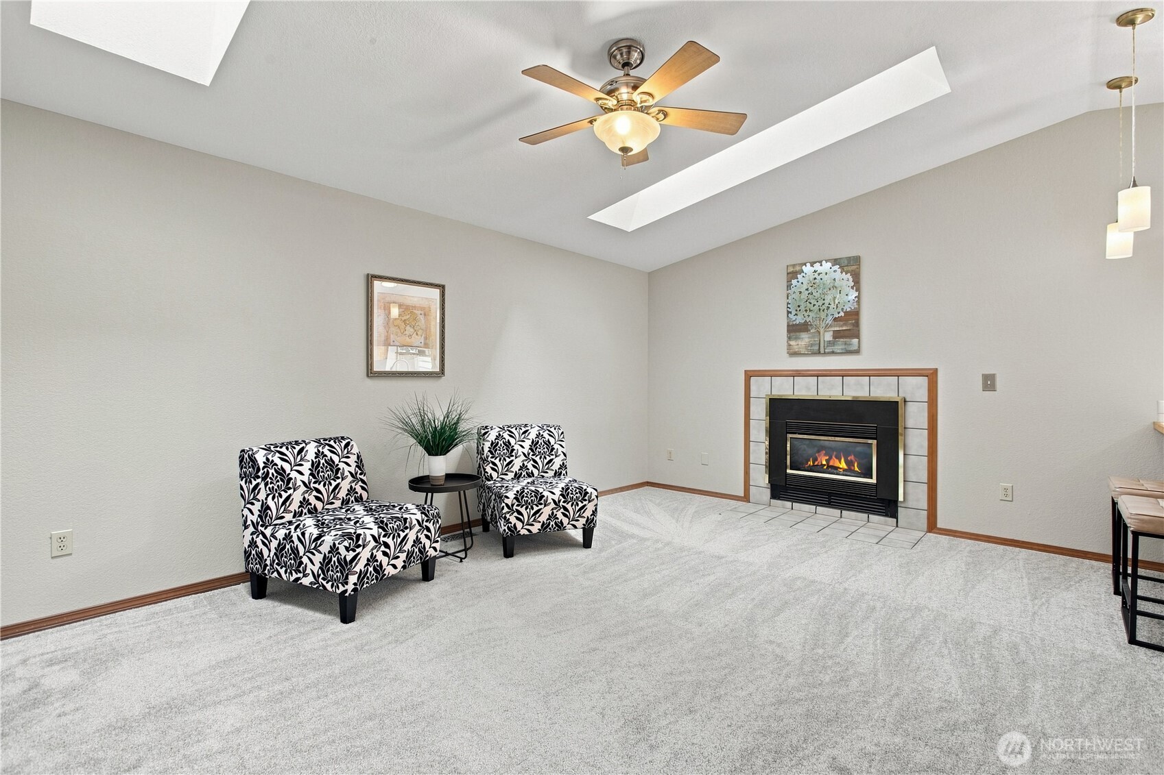 1217 E Street Property Photo 11