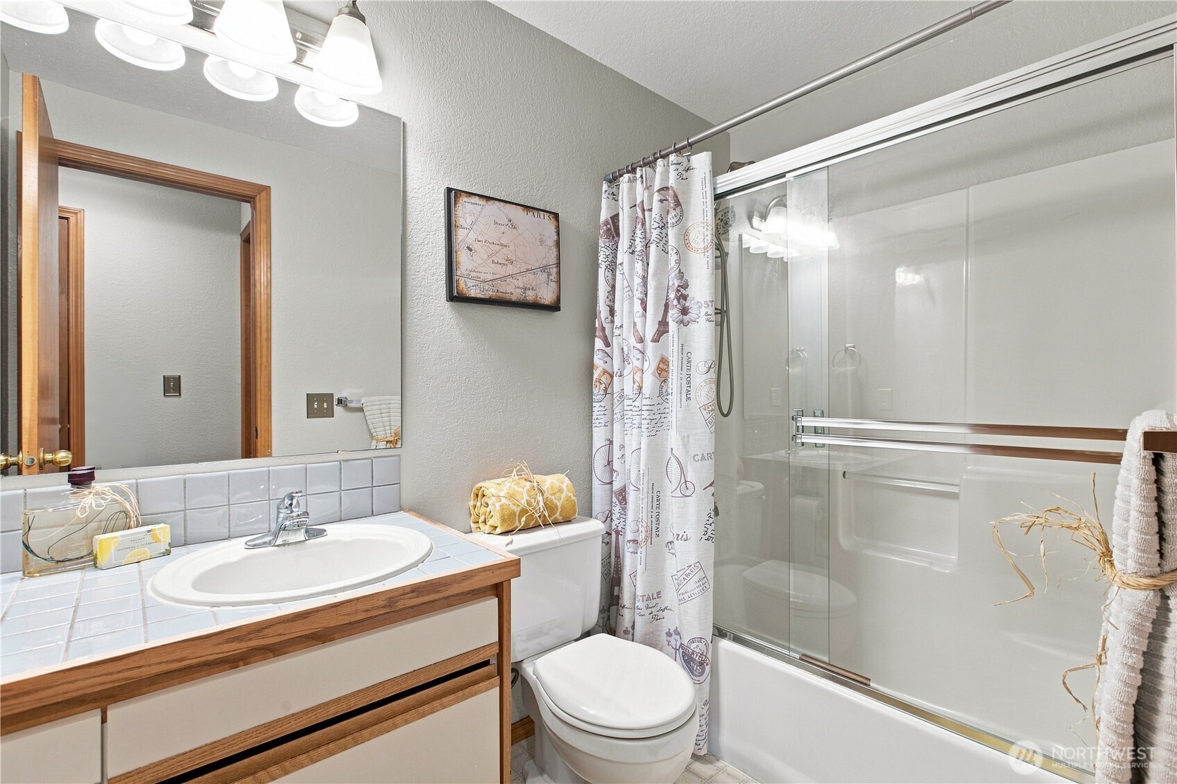 1217 E Street Property Photo 17