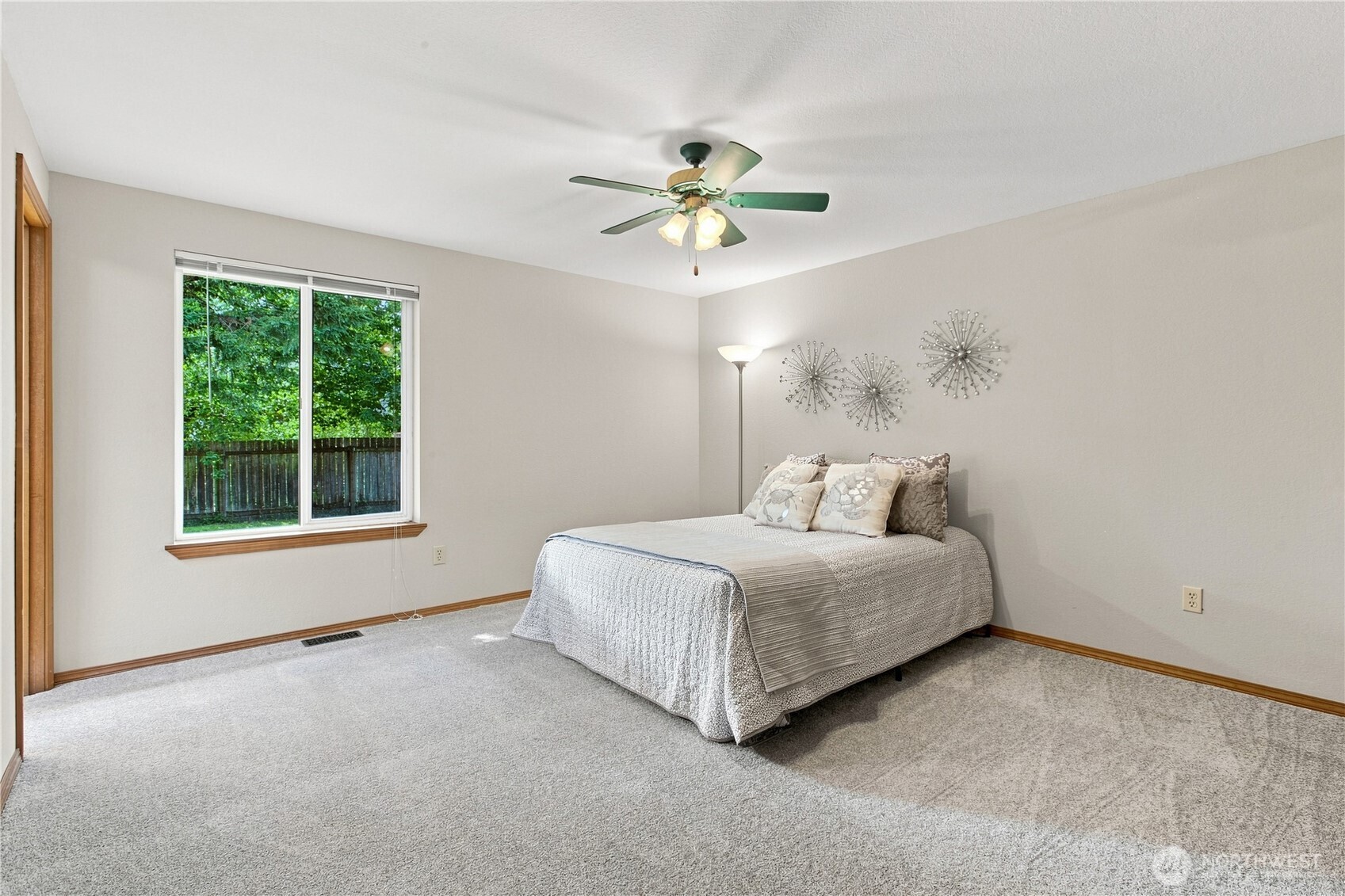 1217 E Street Property Photo 18