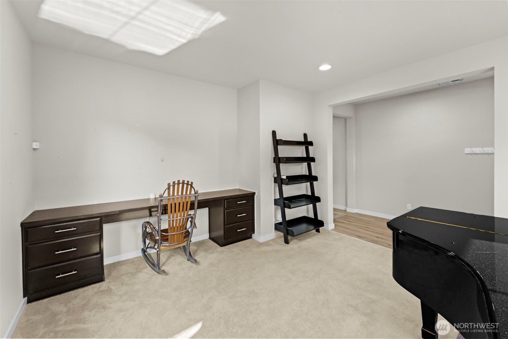 4956 Castleton Road Property Photo 6