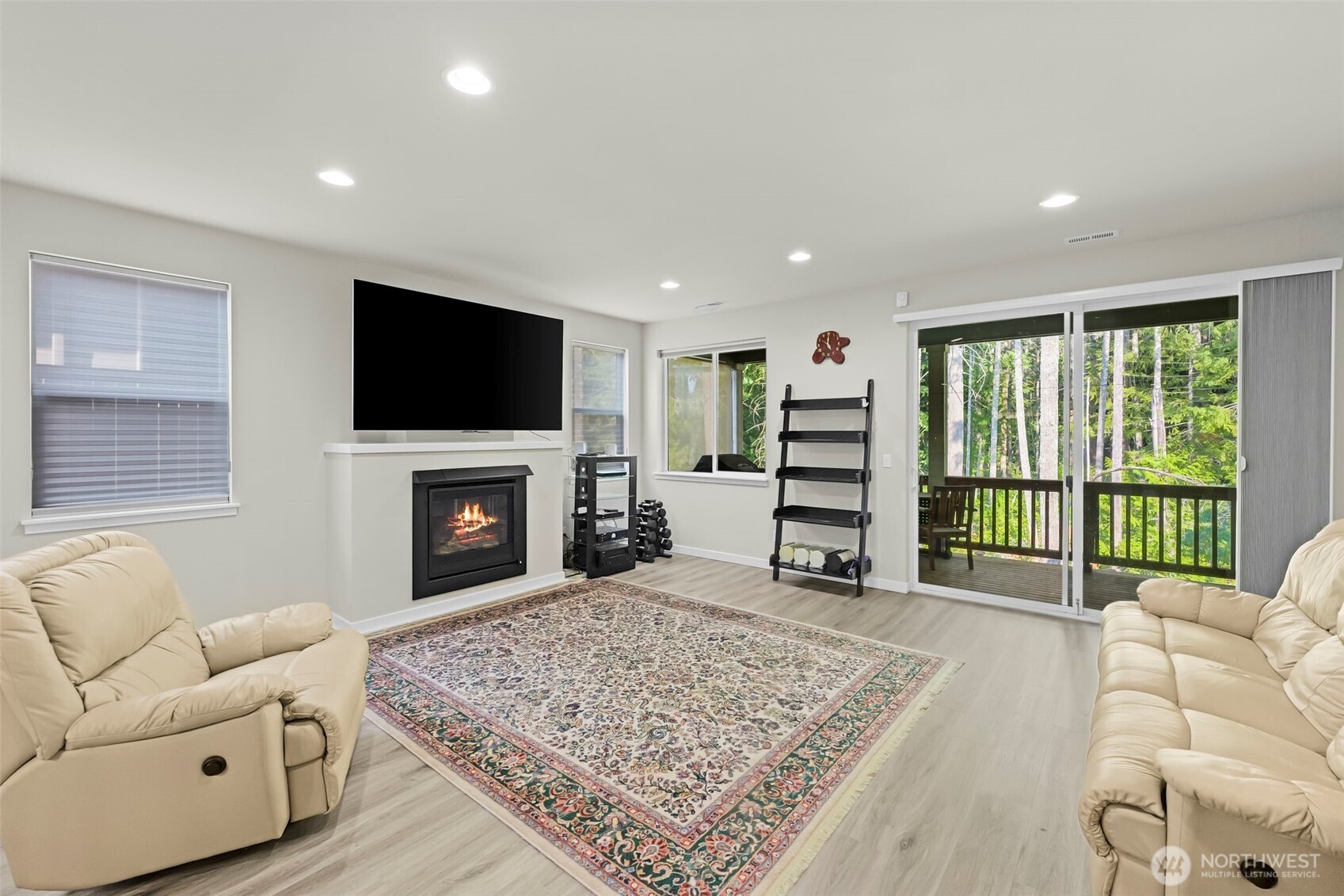 4956 Castleton Road Property Photo 7