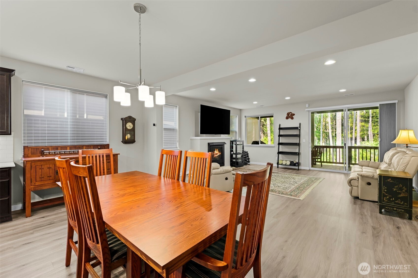 4956 Castleton Road Property Photo 13