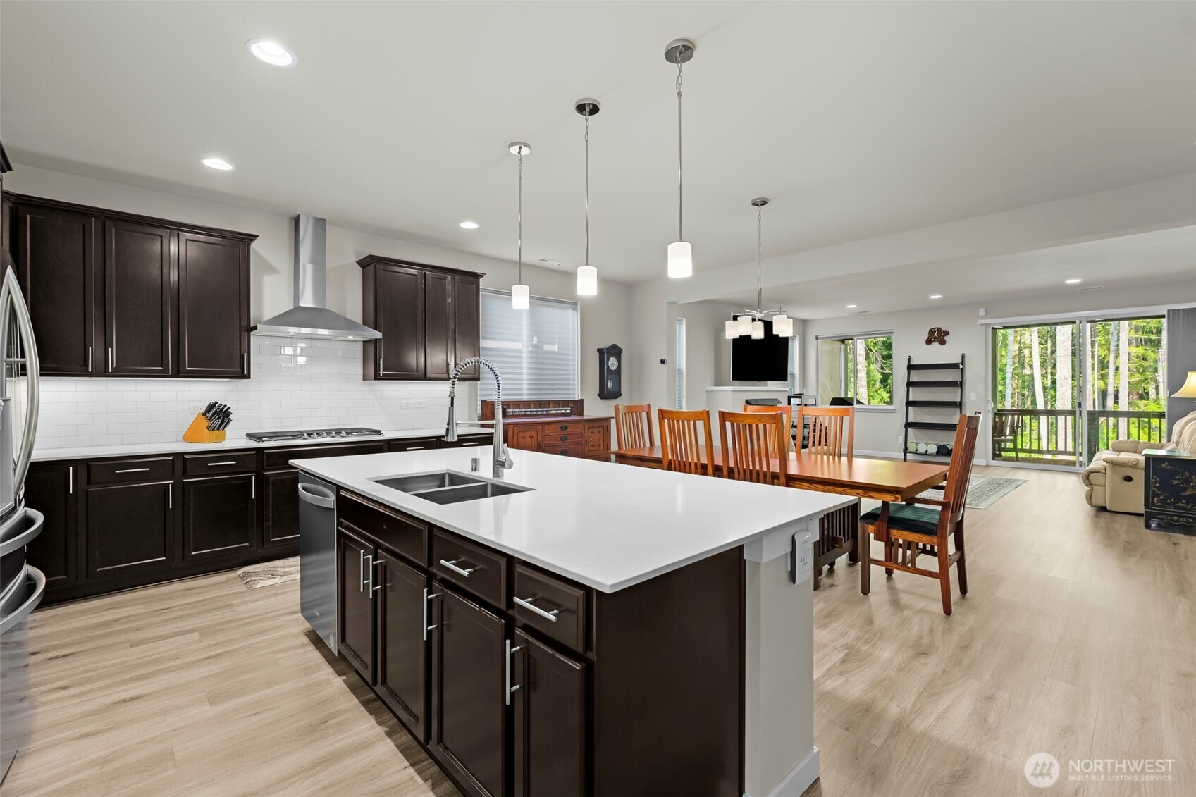 4956 Castleton Road Property Photo 16