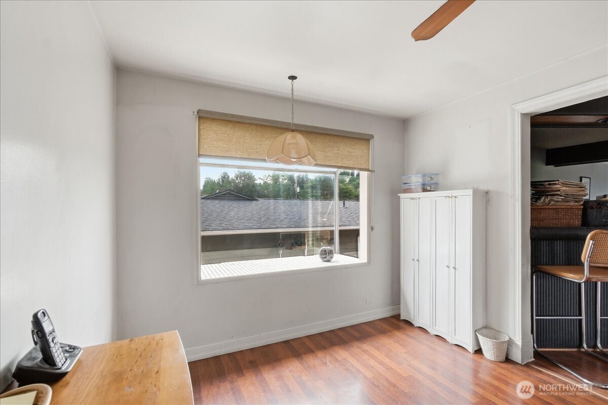 10247 10th Avenue Property Photo 5