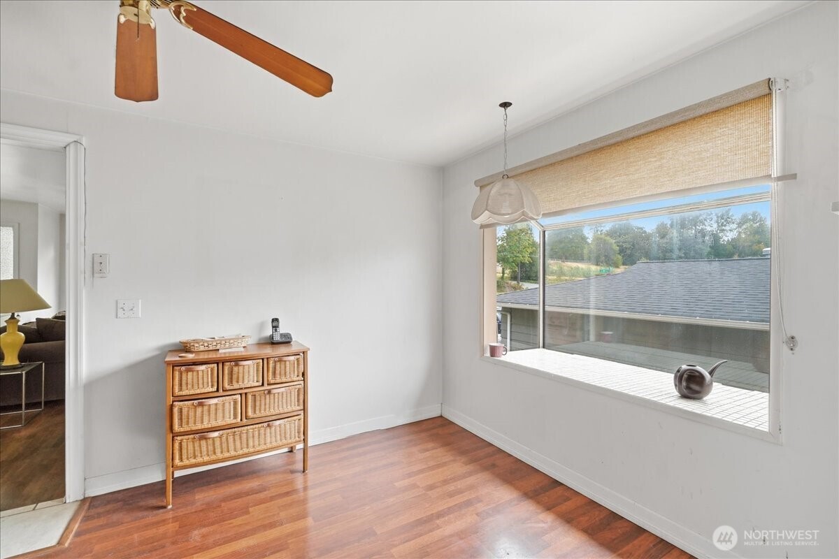 10247 10th Avenue Property Photo 6