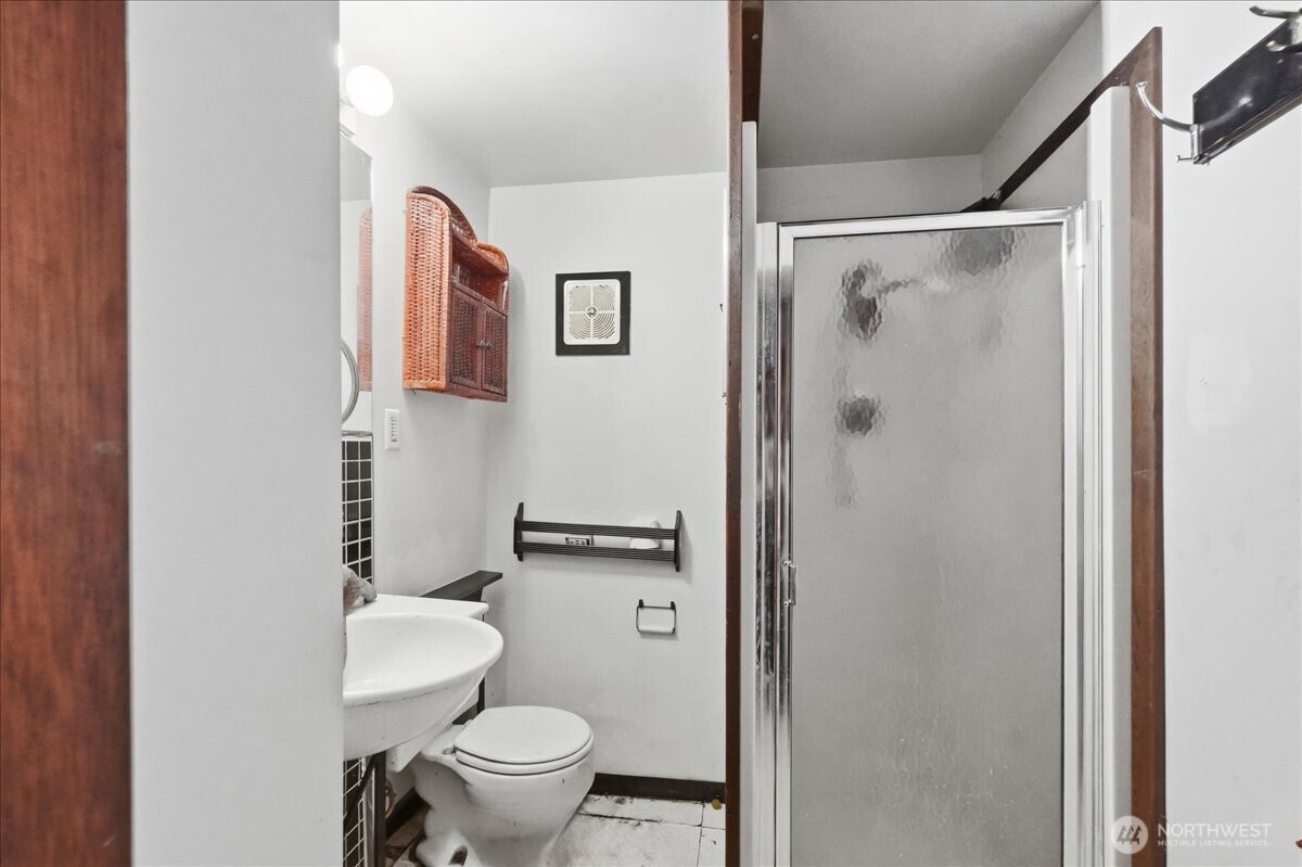 10247 10th Avenue Property Photo 20