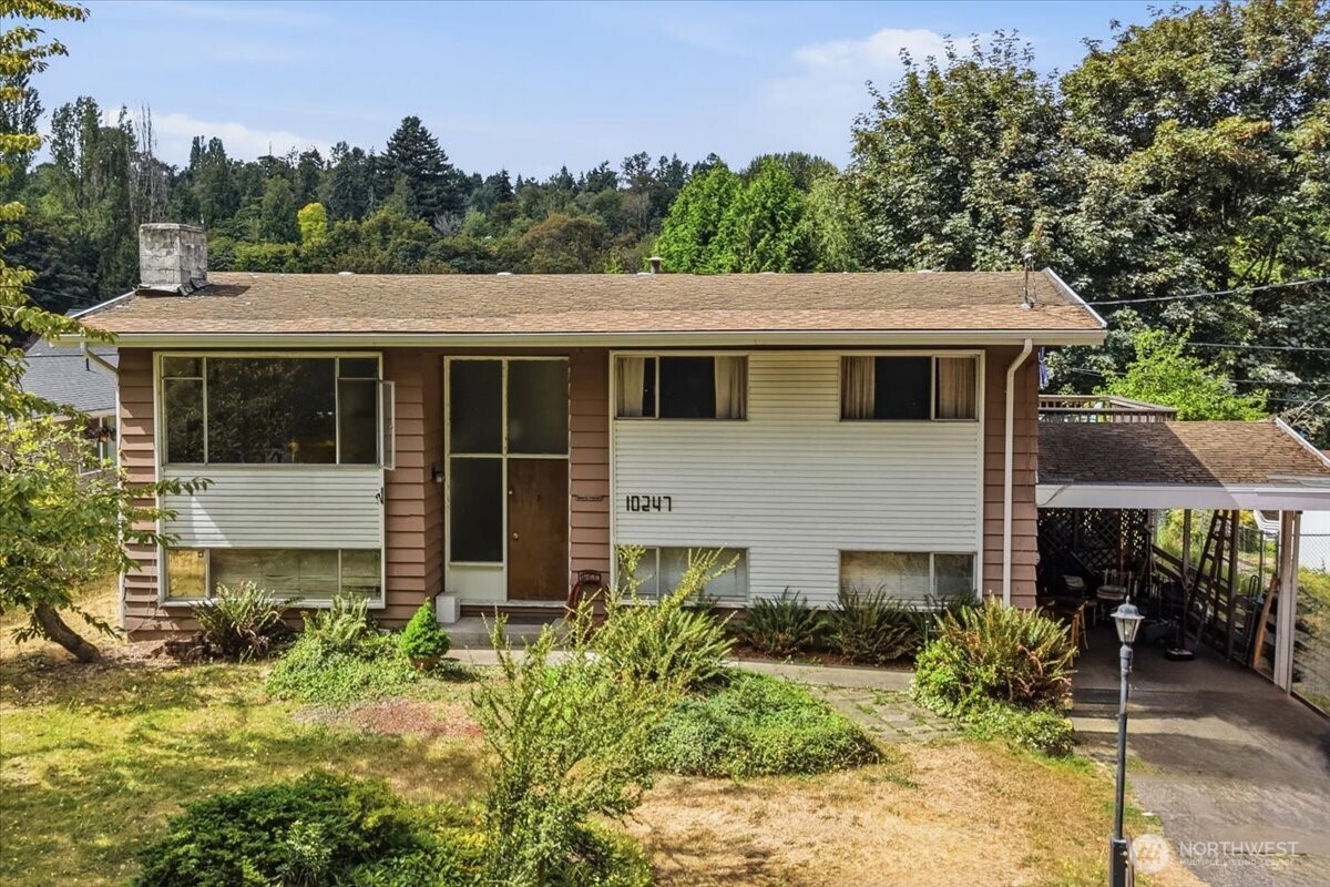 10247 10th Avenue Property Photo 29