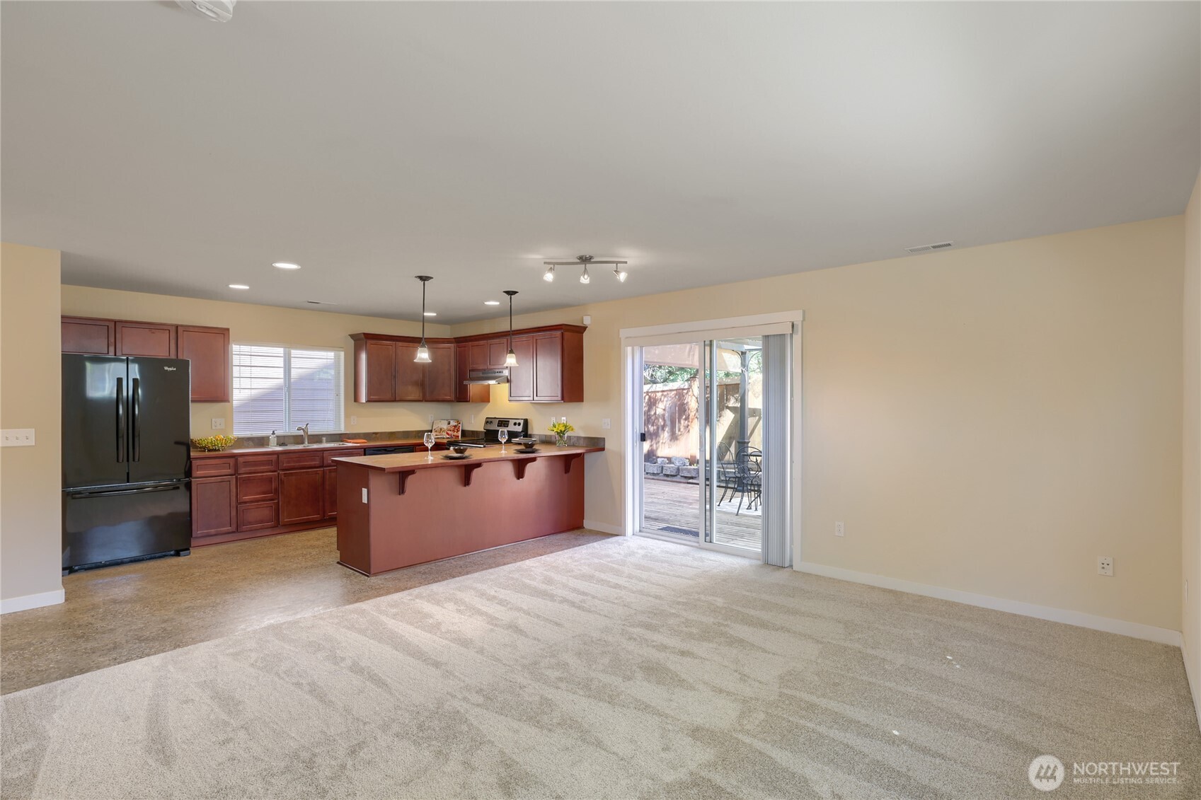 2405 192nd Place Property Photo 5