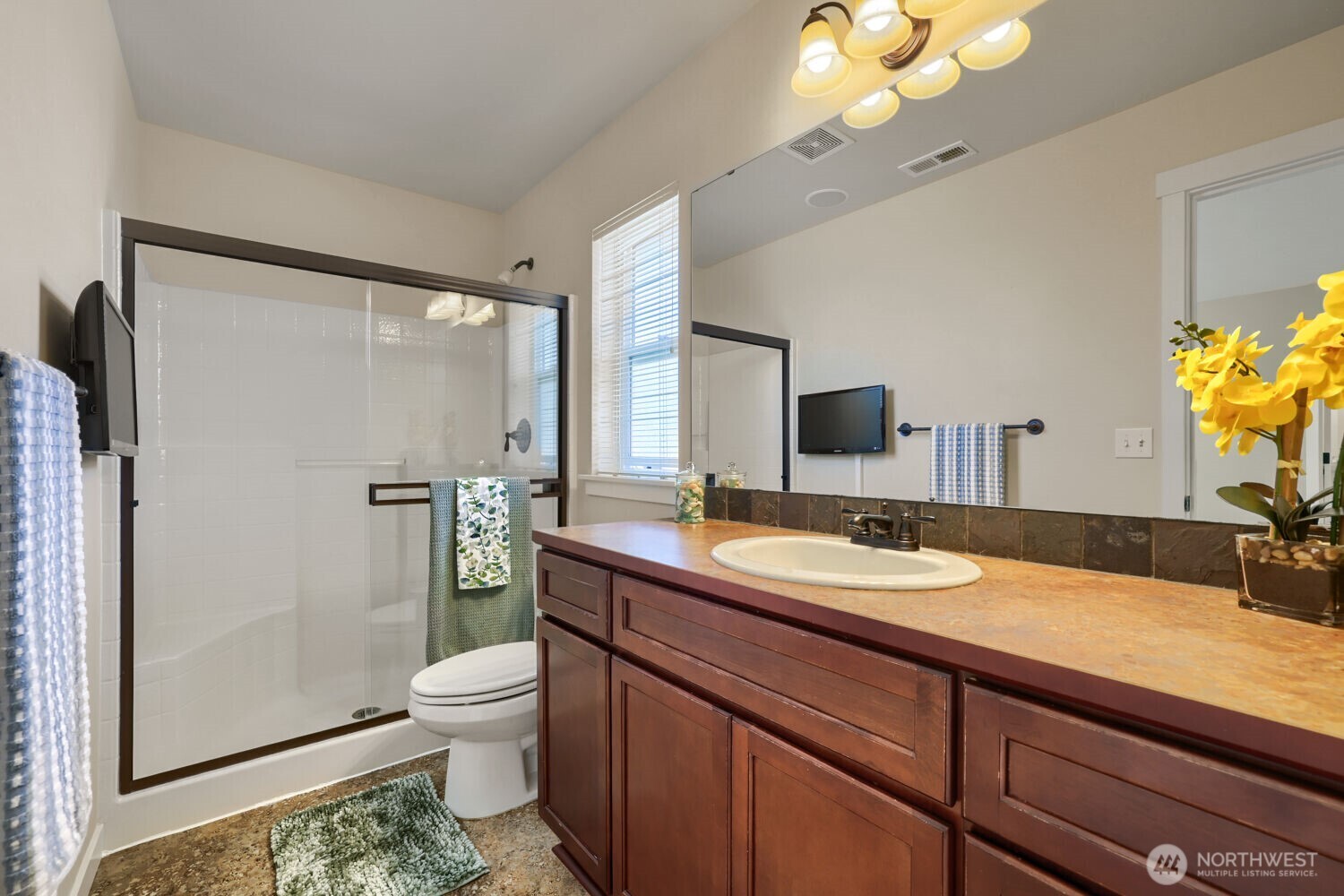 2405 192nd Place Property Photo 13