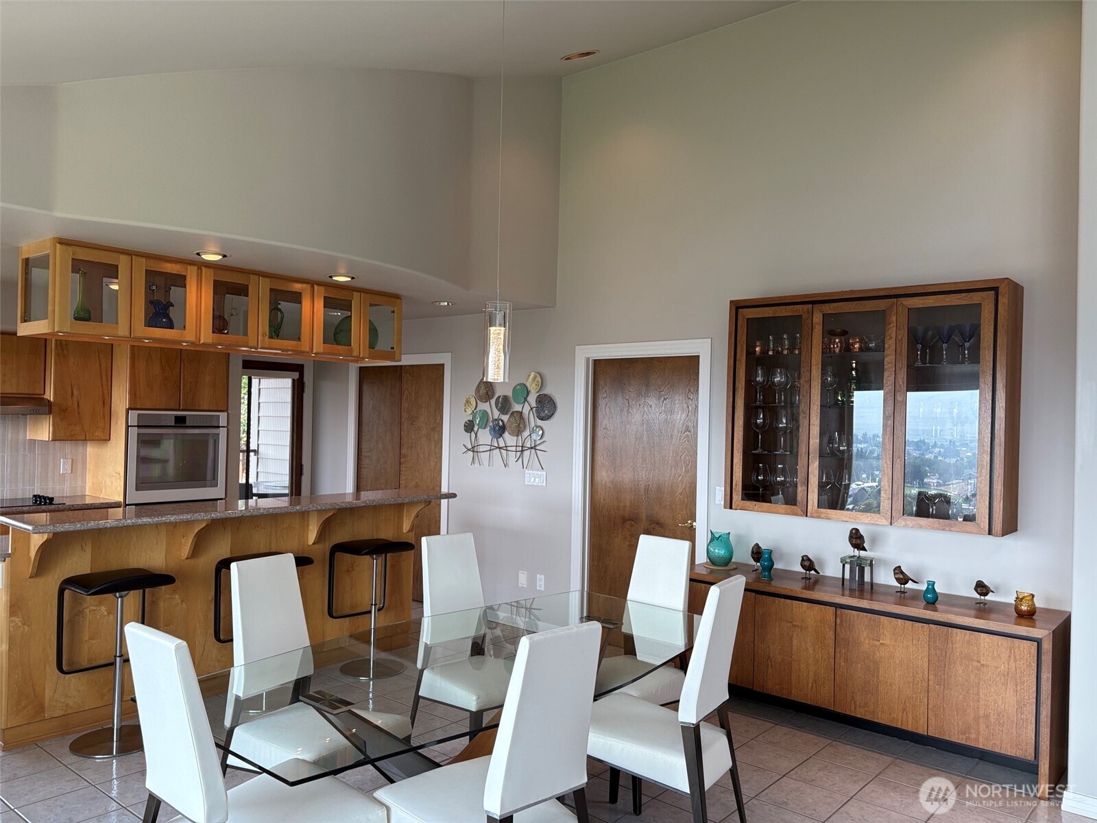 522 Hillcrest Circle Drive Property Photo 8