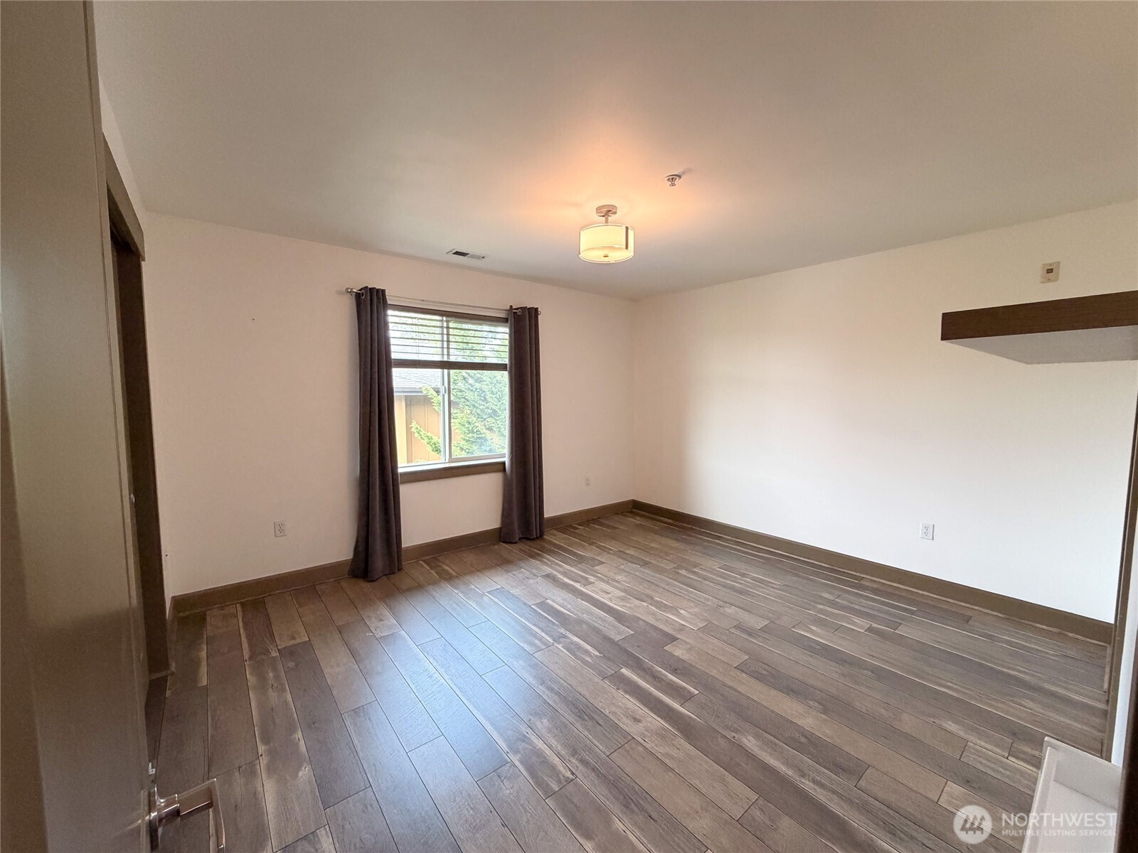 2115 201st Place D5 Property Photo 19