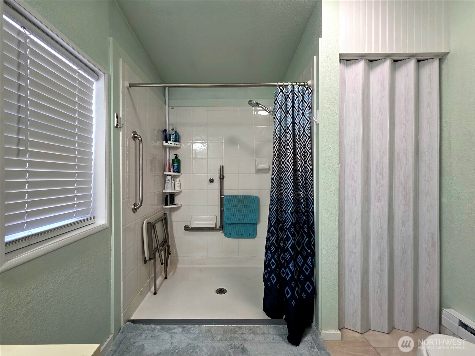 521 Central Avenue Property Photo 8