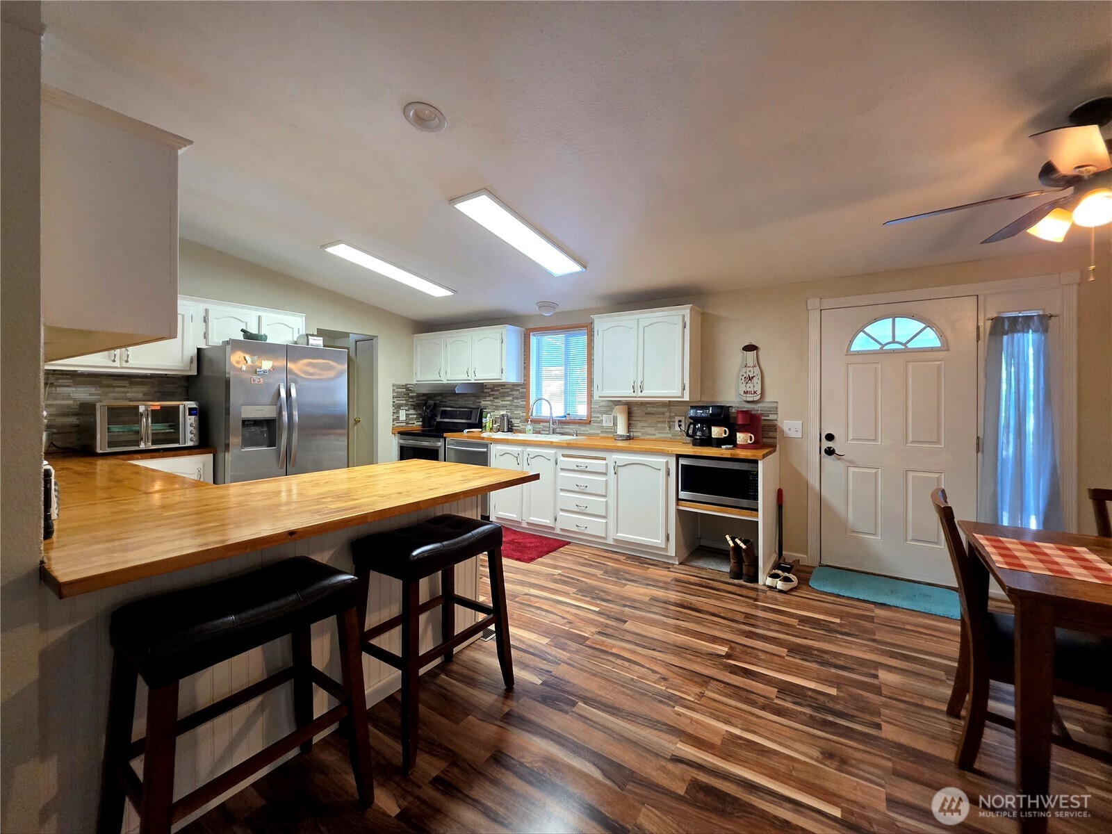 521 Central Avenue Property Photo 17