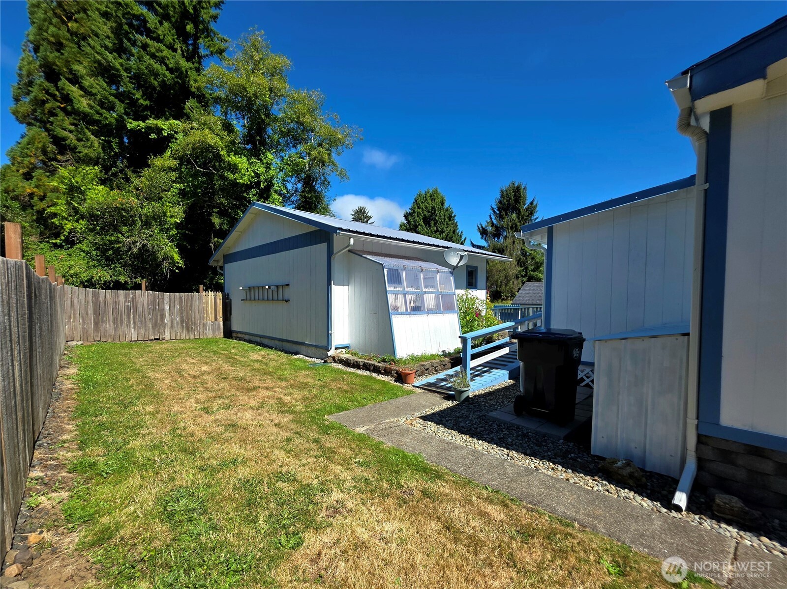 521 Central Avenue Property Photo 24