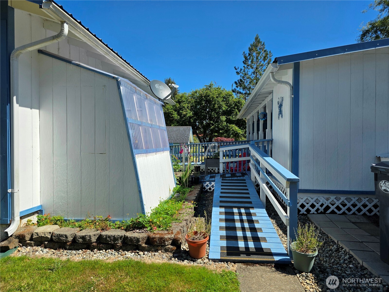 521 Central Avenue Property Photo 25