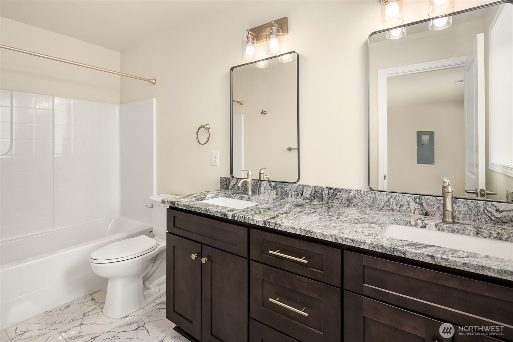 2117 Sw 103rd Place Property Photo 21
