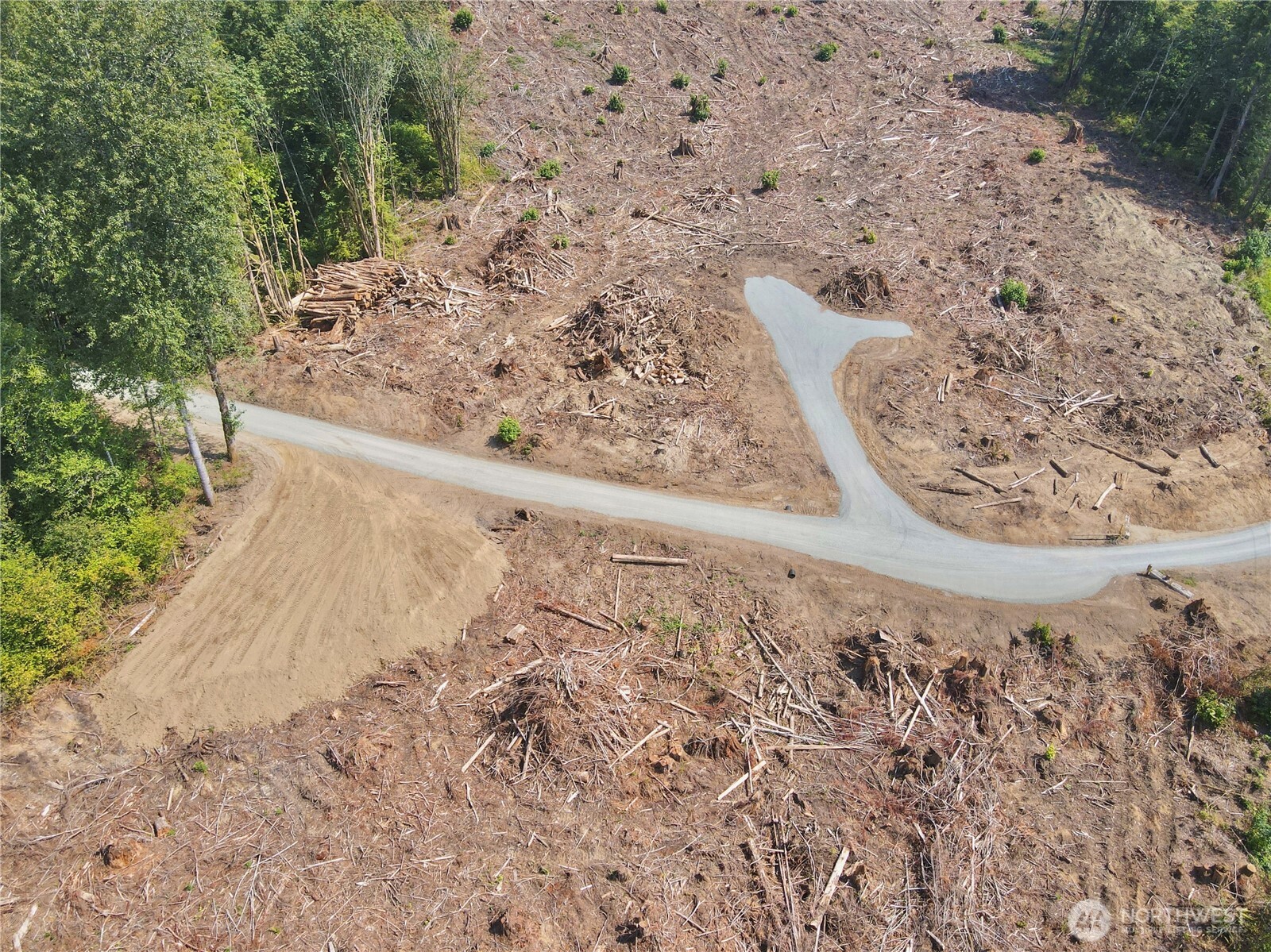 27413 Old Pipeline Road Property Photo 17