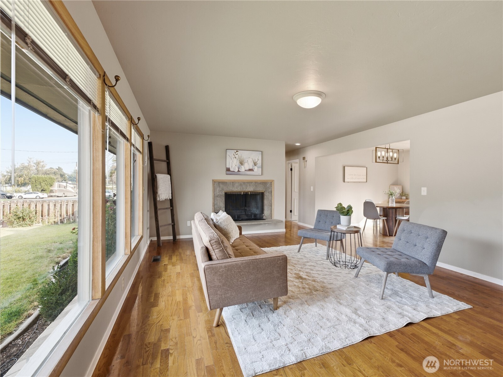567 Dayton Avenue Property Photo 6