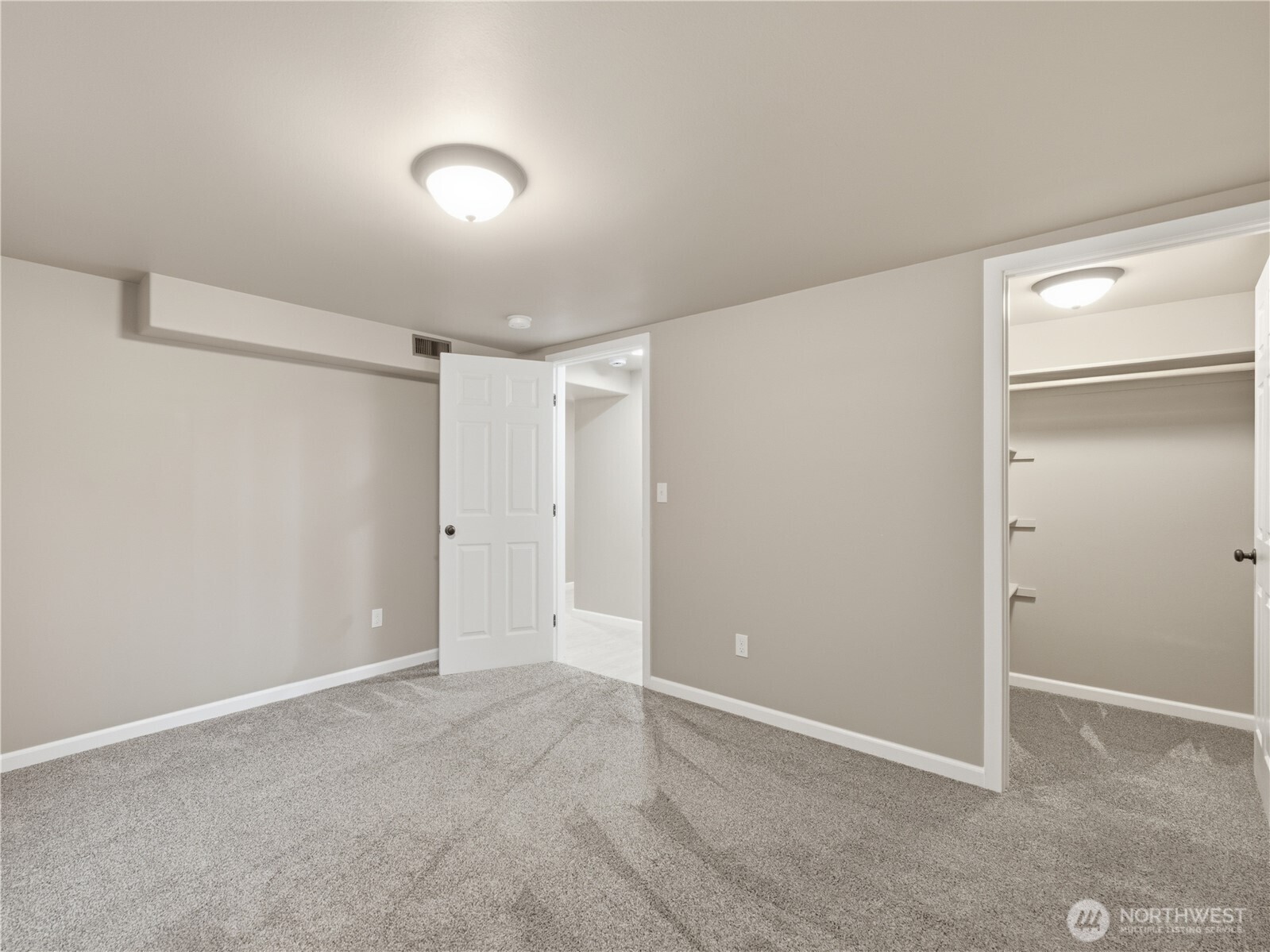 567 Dayton Avenue Property Photo 27