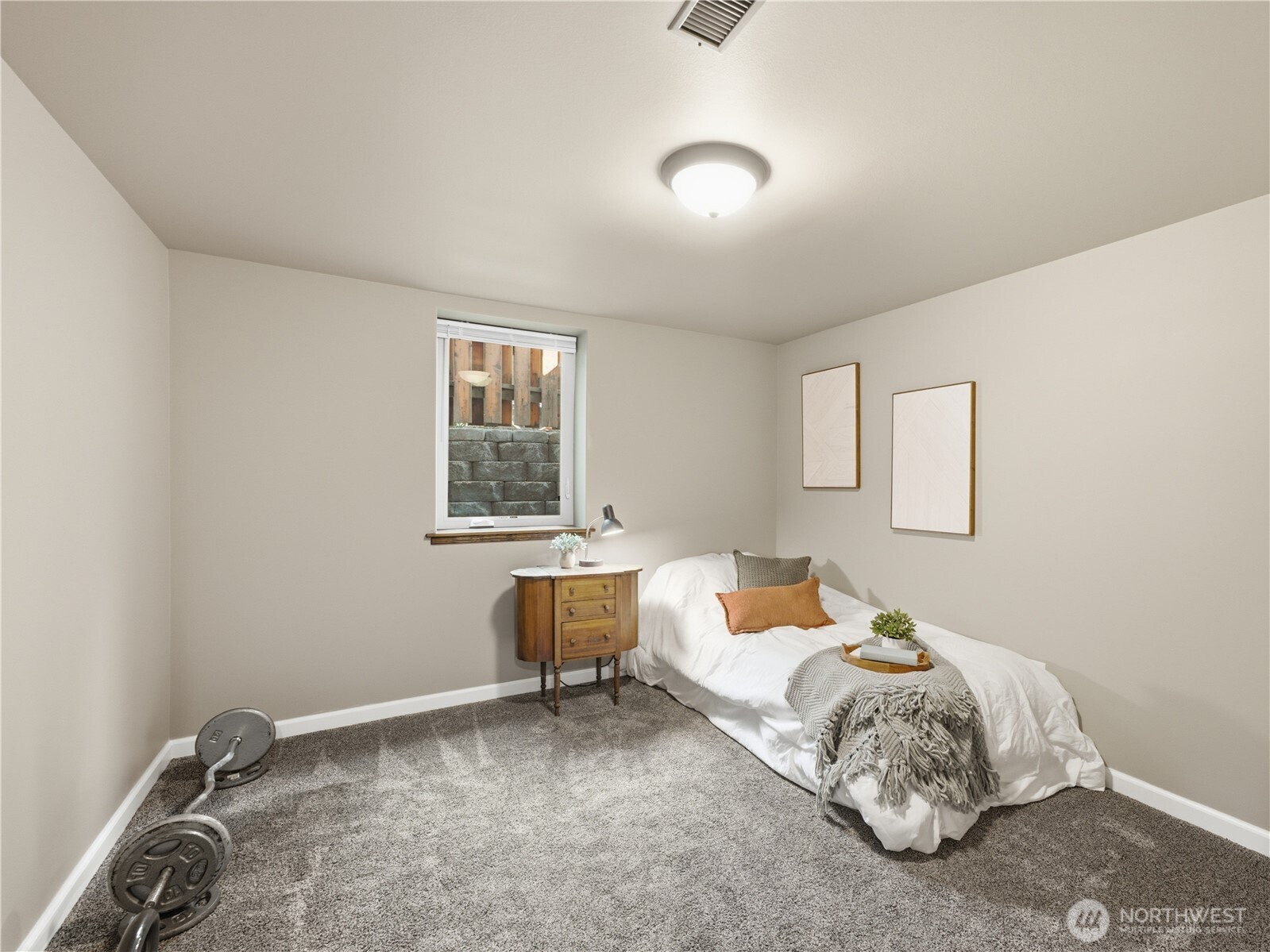 567 Dayton Avenue Property Photo 28