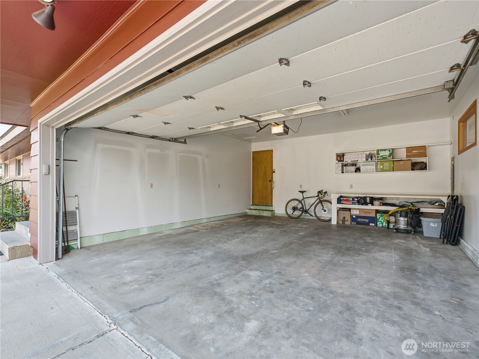 567 Dayton Avenue Property Photo 33